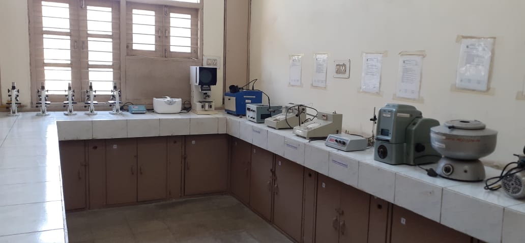 Pharmacognosy Instrumentation Lab